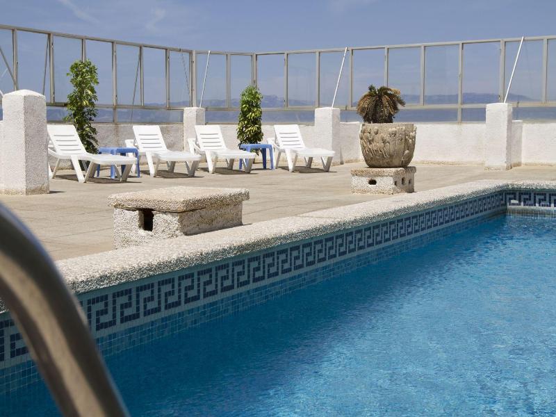 Готель Bluesea Arenal Tower Adults Only Ель-Ареналь Екстер'єр фото