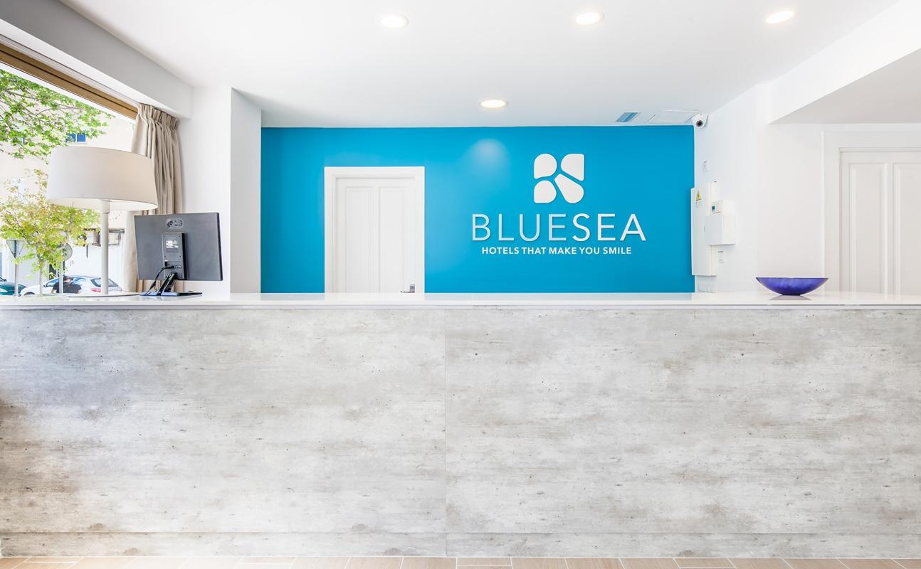 Готель Bluesea Arenal Tower Adults Only Ель-Ареналь Екстер'єр фото